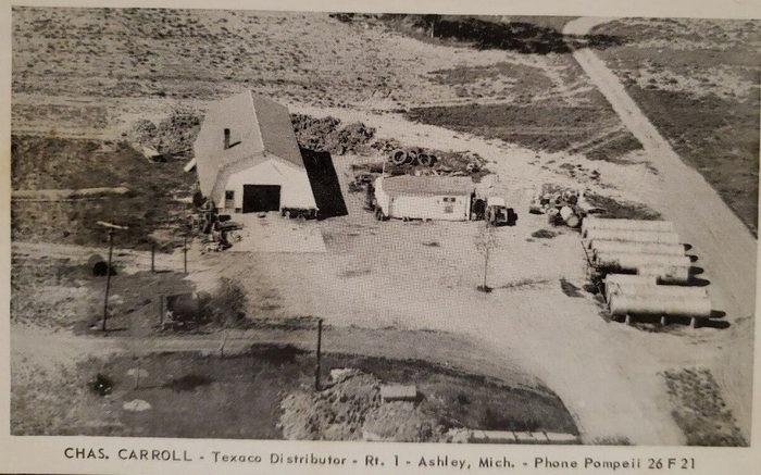 Ashley - Old Post Card Photo (newer photo)